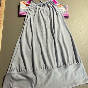 Lululemon Womens Activewear Tank Top With Built In Bra  8